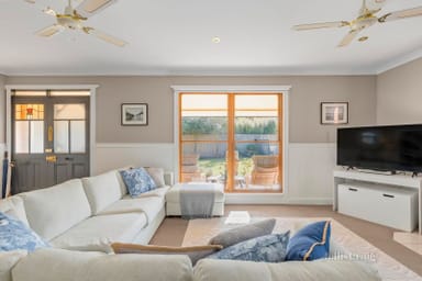 Property 8 Baytown Close, Barwon Heads VIC 3227 IMAGE 0