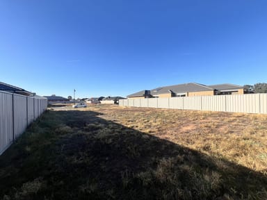 Property 25 Livingston Boulevard, Benalla VIC 3672 IMAGE 0