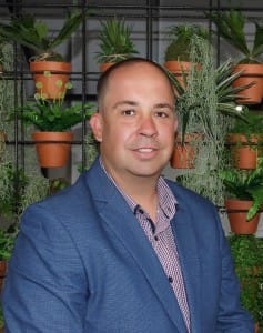 Property Agent Matt Hutchinson