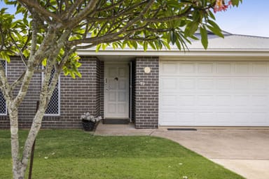 Property 19 Vinnicombe Street, Kearneys Spring QLD 4350 IMAGE 0