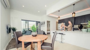 Property | Springwood Street, MOUNT GRAVATT EAST QLD 4122 IMAGE 0