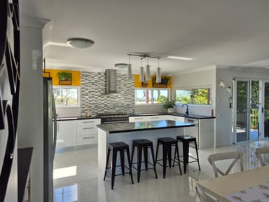 Property 87 Hampton Drive, Tannum Sands QLD 4680 IMAGE 0