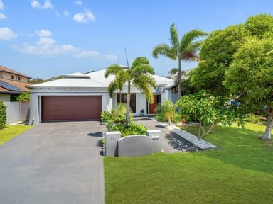 Property 33 Moorings Circuit, TWIN WATERS QLD 4564 IMAGE 0