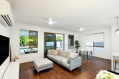 Property 174 Barrack Road, Cannon Hill QLD 4170 IMAGE 0