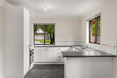 Property 5 Merrett Drive, MOSS VALE NSW 2577 IMAGE 0