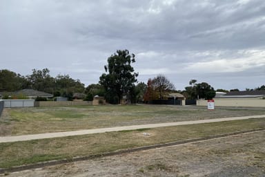 Property 8 Lyle Street, Warracknabeal VIC 3393 IMAGE 0