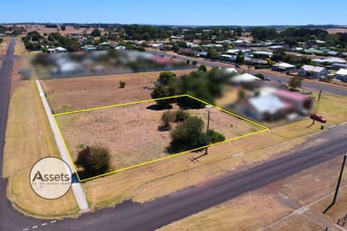 Property 27 Carey Street, Heywood VIC 3304 IMAGE 0