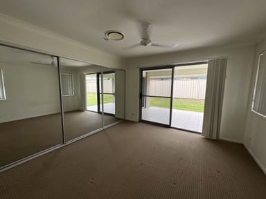 Property 4 Hayden Place, Moura QLD 4718 IMAGE 0