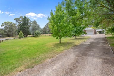 Property 4 Cathedral Close, Buxton VIC 3711 IMAGE 0