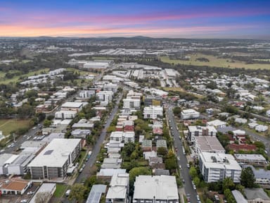 Property 16 Mayhew Street, Sherwood QLD 4075 IMAGE 0