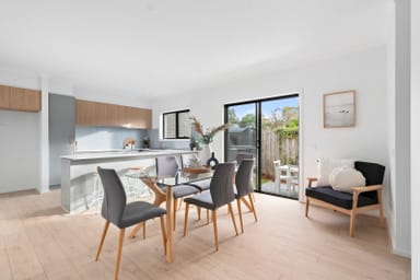 Property 2 Holroyd Street, Seaford VIC 3198 IMAGE 0