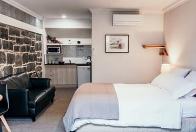 Property 42a Sackville Street, Port Fairy VIC 3284 IMAGE 0