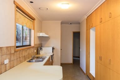 Property 4 Gnarr Street, LAKE WENDOUREE VIC 3350 IMAGE 0