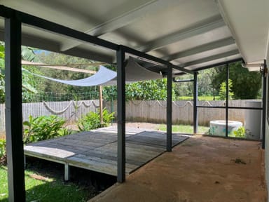 Property 174 Lucas Dr, Lamb Island QLD 4184 IMAGE 0