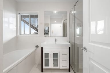 Property 84 Arrol Street, Camp Hill QLD 4152 IMAGE 0
