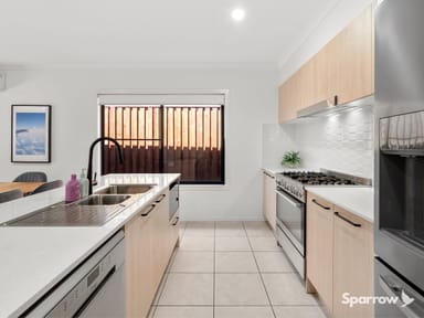 Property 17 Alectura Crescent, BAHRS SCRUB QLD 4207 IMAGE 0