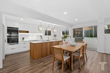 Property 2 Danina Street, Mansfield QLD 4122 IMAGE 0