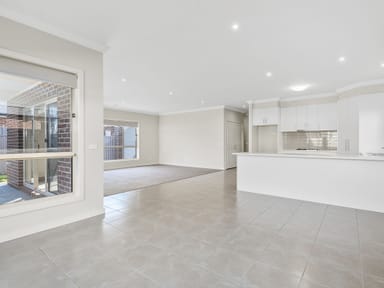 Property Unit 3, 17 Stawell St, Romsey VIC 3434 IMAGE 0