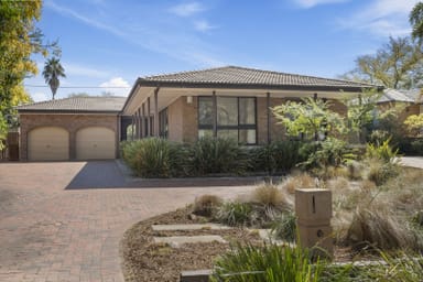 Property 70 Namatjira Drive, STIRLING ACT 2611 IMAGE 0
