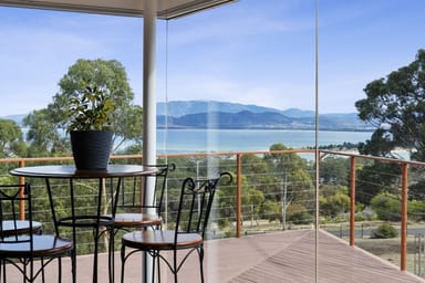 Property 3 Whitefoord Parade, Dodges Ferry TAS 7173 IMAGE 0