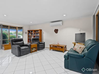 Property 8 Colwyn Close, Langwarrin VIC 3910 IMAGE 0