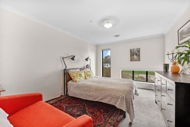 Property 7 Hall Court, Kyneton VIC 3444 IMAGE 0