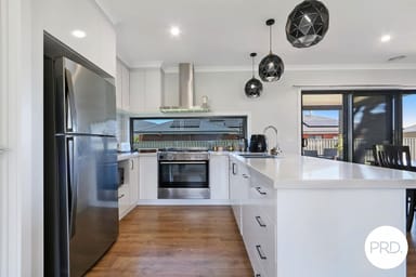 Property 13 Pearce Street, TANGAMBALANGA VIC 3691 IMAGE 0