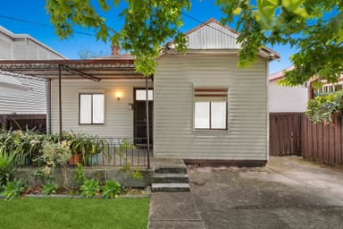 Property 21 Downing Street, Oakleigh VIC 3166 IMAGE 0