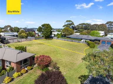 Property 7 Leicester Square, INVERLOCH VIC 3996 IMAGE 0