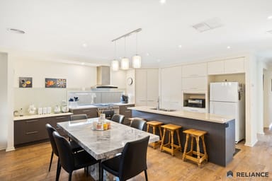 Property 6 Hakea Close, Maddingley VIC 3340 IMAGE 0