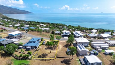 Property 34 Blackcurrant Drive, HIDEAWAY BAY QLD 4800 IMAGE 0