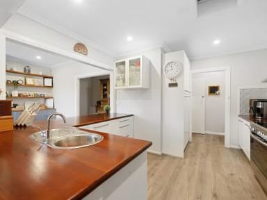 Property 6 Halls Road, Myrtleford VIC 3737 IMAGE 0