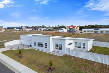 Property 42 Chardonnay Drive, Hawley Beach TAS 7307 IMAGE 0