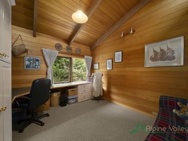 Property 1 Chamberlain Court, Tawonga South VIC 3699 IMAGE 0