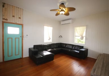 Property 70 Stuart Russell Street, MUNDUBBERA QLD 4626 IMAGE 0