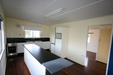 Property 113 Zelma St, GRASSTREE BEACH QLD 4740 IMAGE 0