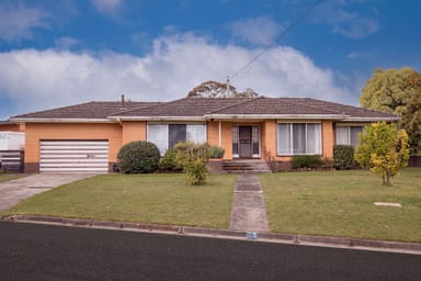 Property 10 Landale Ave, MOUNT CLEAR VIC 3350 IMAGE 0