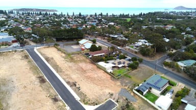 Property 5 Whaleboat Court, Victor Harbor SA 5211 IMAGE 0