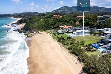 Property 4 Oceanfront Drive, SAPPHIRE BEACH NSW 2450 IMAGE 0