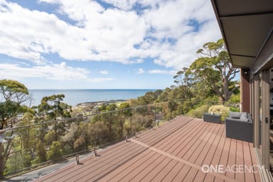 Property 32 Seaview Avenue, Parklands TAS 7320 IMAGE 0