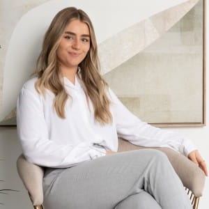 Property Agent Mollie Chandler