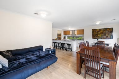 Property 15 Yallaroo Chase, Werribee VIC 3030 IMAGE 0