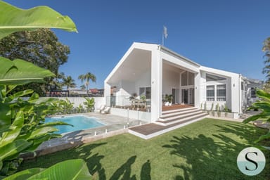 Property 83 Caves Beach Road, Caves Beach NSW 2281 IMAGE 0