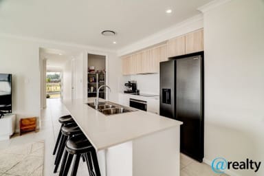 Property 32 Paroo Street, Plainland QLD 4341 IMAGE 0