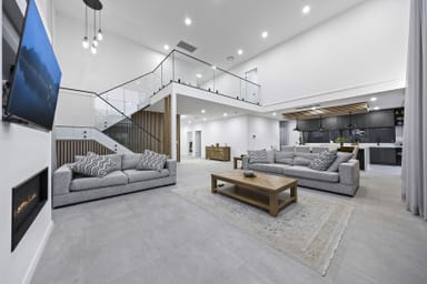 Property 43 Hillview Parade, LURNEA NSW 2170 IMAGE 0