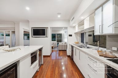 Property 18 Tahiti Lane, Hillarys WA 6025 IMAGE 0
