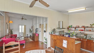 Property 20 Pembroke Street, Parramatta Park QLD 4870 IMAGE 0