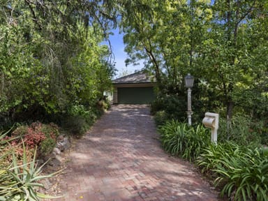 Property 11 Creek Drive, EUROA VIC 3666 IMAGE 0