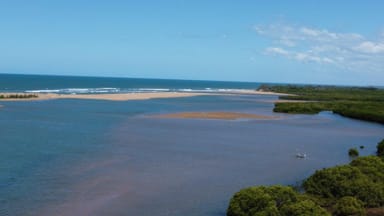 Property 696 Fingerfield Road, Deepwater QLD 4674 IMAGE 0