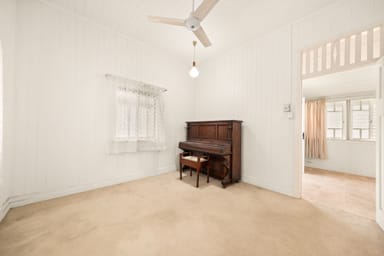 Property 24 Byron Street, Bulimba QLD 4171 IMAGE 0